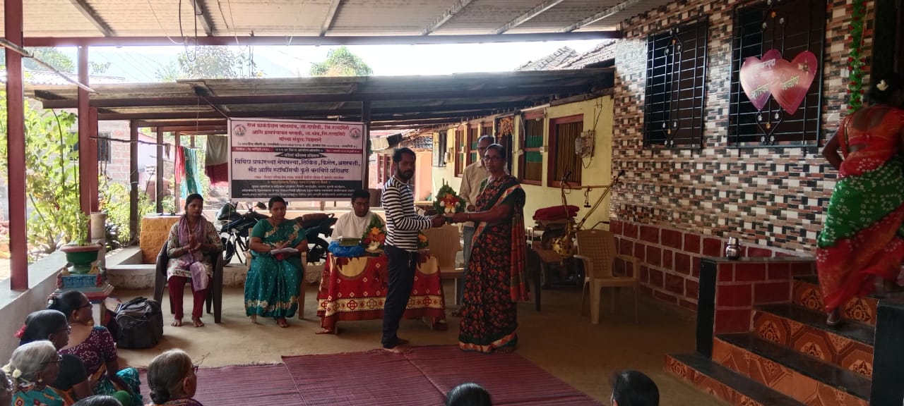 अधिक प्रतिमा 6